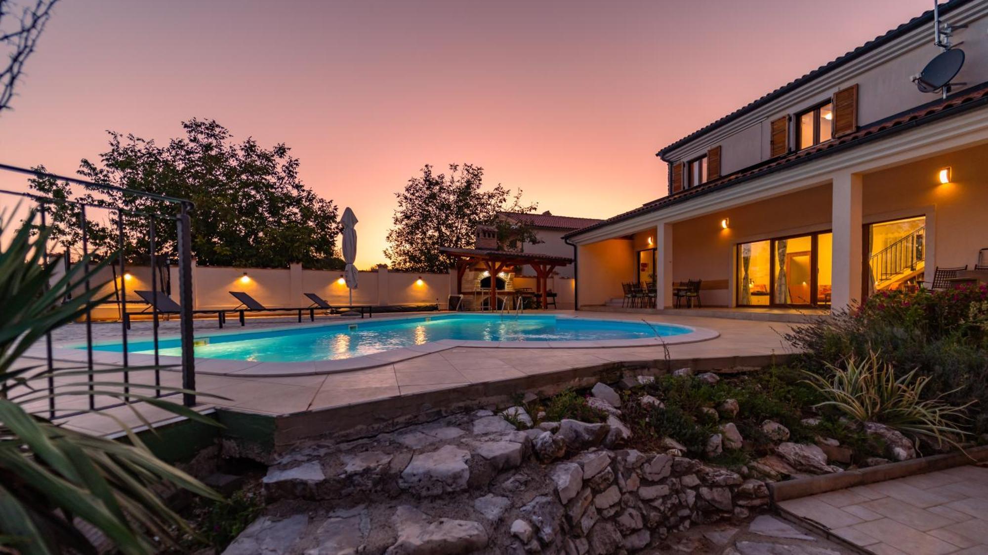 Villa Arton Heated Swimming-Pool Žminj Buitenkant foto